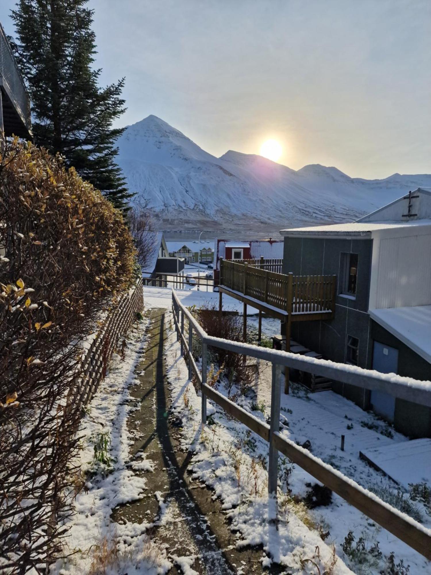 Landakot The Perfect Getaway By Staynorth Siglufjordur Esterno foto